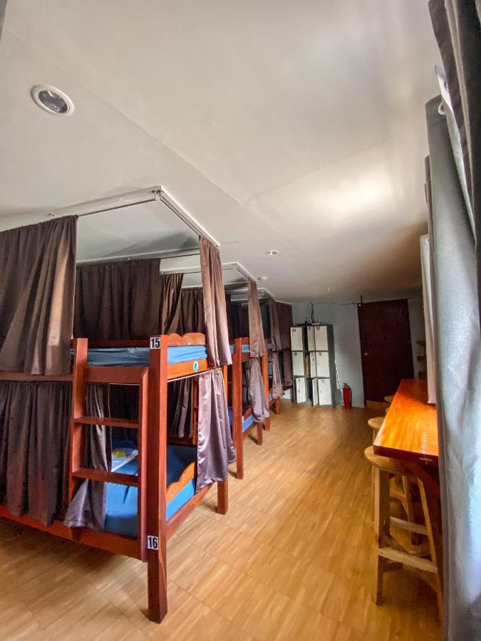 West Coast Beach House Cebu Ngoại thất bức ảnh