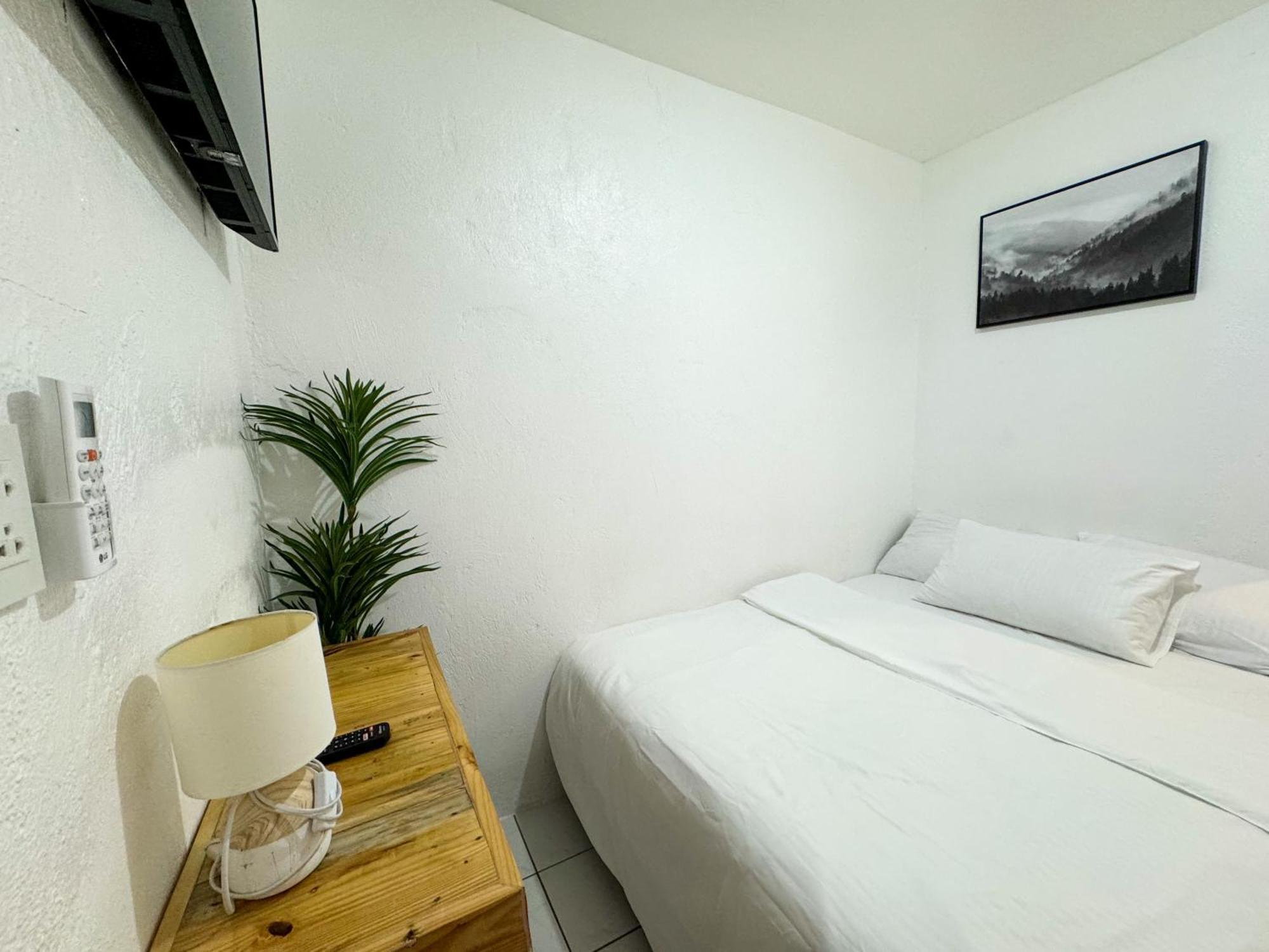 West Coast Beach House Cebu Ngoại thất bức ảnh