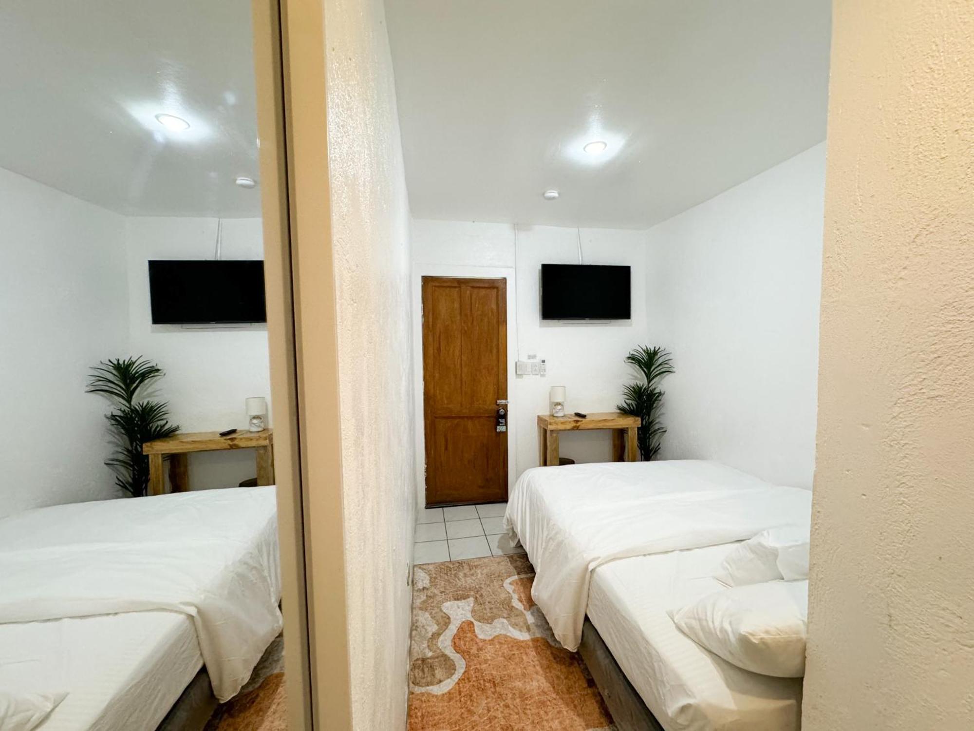 West Coast Beach House Cebu Ngoại thất bức ảnh